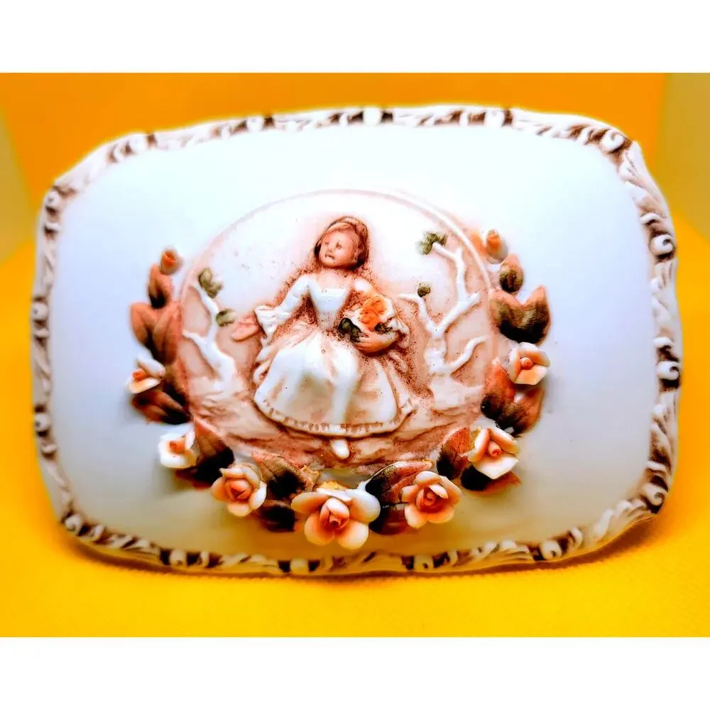 VNTG Lefton China Porcelain Trinket Box Young Girl Surrounded by Wreath of Roses